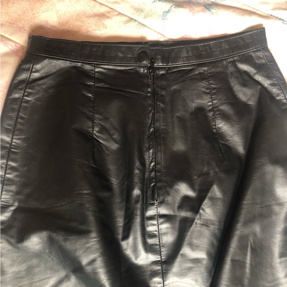 Vintage Black Leather Skirt - S/M - Picture 2 of 3